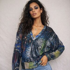 VTG Y2K ORNA FARHO Women M Designer Abstract Dolman Sleeve Top Fairy Grunge